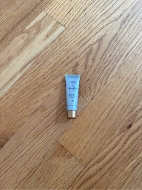 Alastin A-luminate brightening serum sample